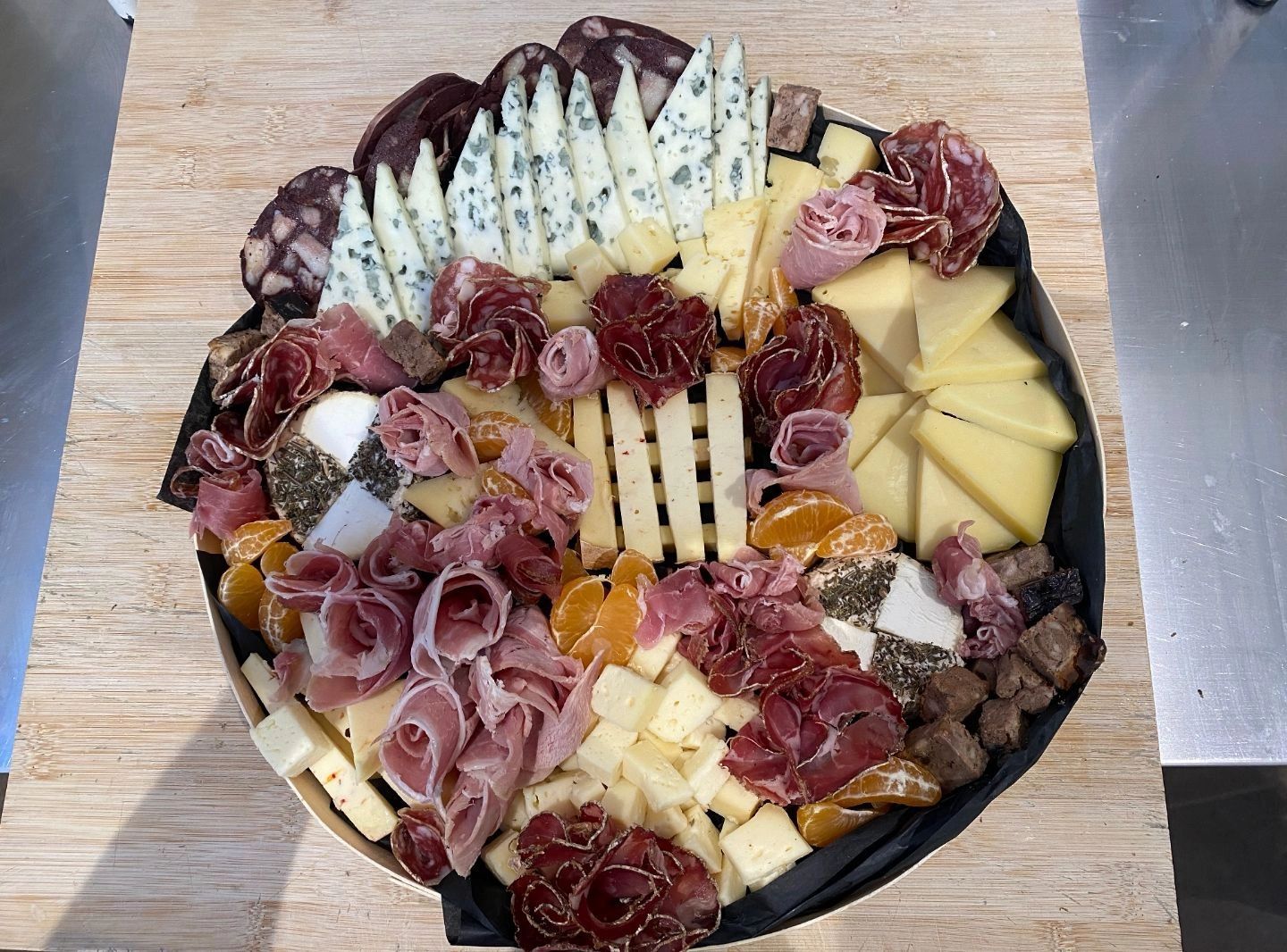 Charcuterie artisanale et plateaux sur-mesure